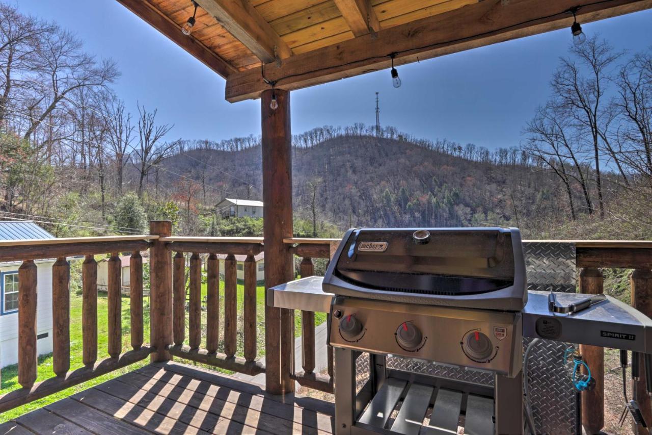 Gatlinburg Cabin With Loft And Game Room 1 Mi To Town מראה חיצוני תמונה